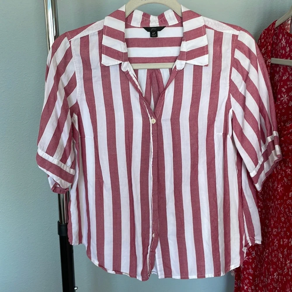 J CREW TOP - Picture 1 of 4